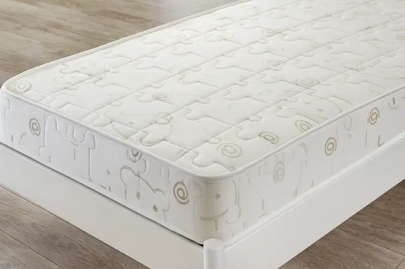 Якісні дитячі матраци: відмінності та переваги