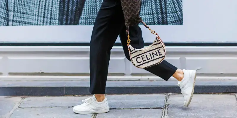 Кросівки для міжсезоння: що враховувати при активному способі життя восени