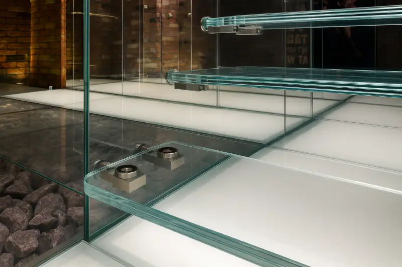 Як обрати безпечне скло для дому: поради фахівців Як обрати безпечне скло для дому: поради фахівців