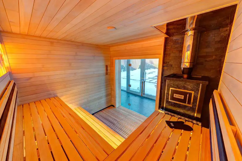 Внутрішнє оздоблення парної та підлога