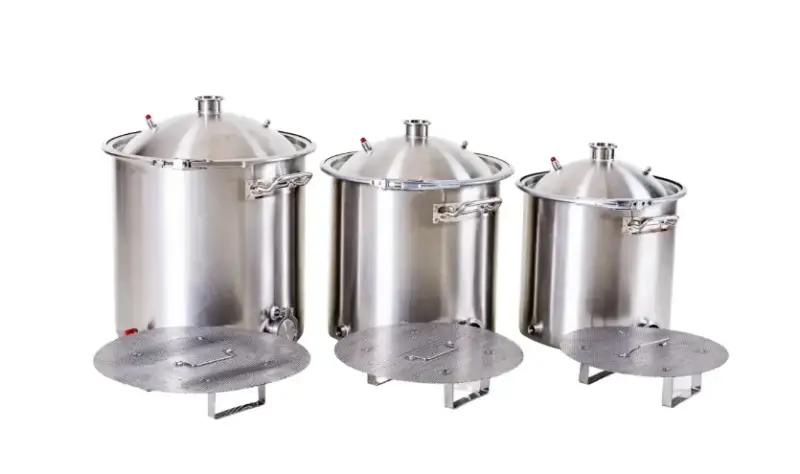 Перегонный куб с краном, термометром и клапаном – что действительно нужно