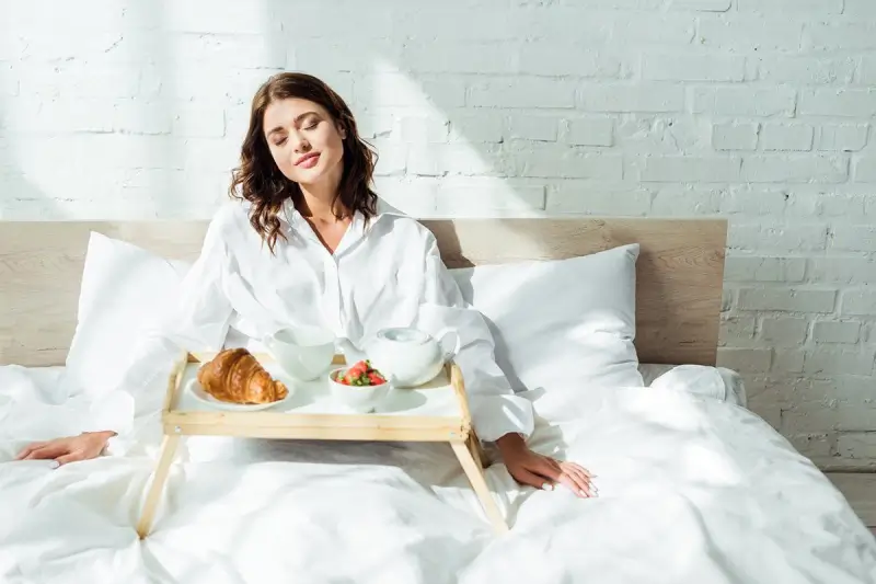 Переваги та недоліки різних тканин: страйп сатин проти бавовни в постелі Переваги та недоліки різних тканин: страйп сатин проти бавовни в постелі