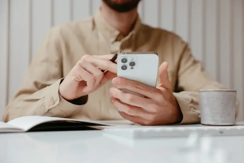 Почему Айфоны выбирают те, кто устал бояться онлайн-мошенников